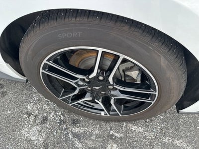 2022 Ford Mustang EcoBoost