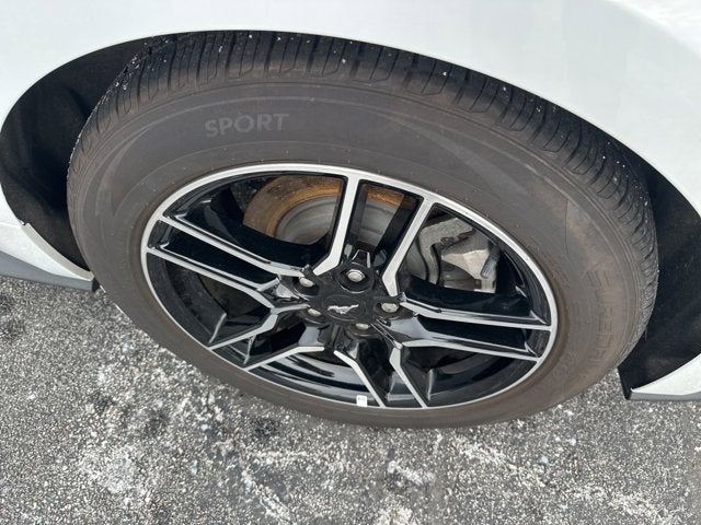 2022 Ford Mustang EcoBoost