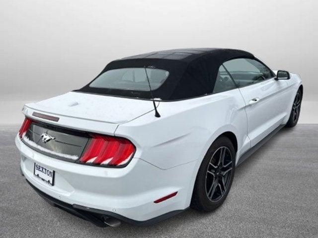 2022 Ford Mustang EcoBoost