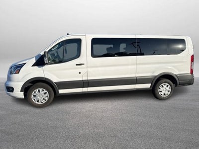 2023 Ford Transit Passenger Wagon XLT