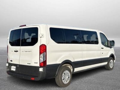 2023 Ford Transit Passenger Wagon XLT
