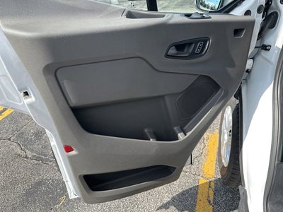 2024 Ford Transit Passenger Wagon XLT