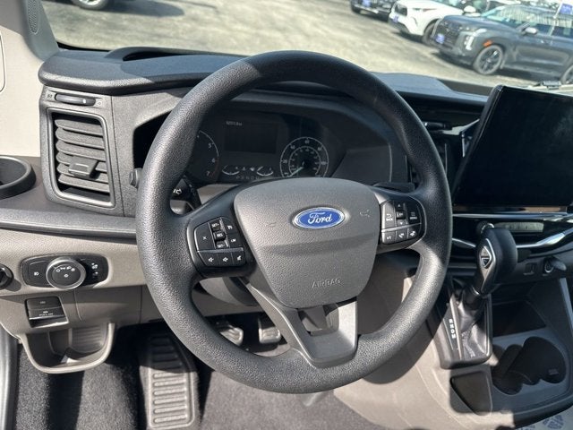 2024 Ford Transit Passenger Wagon XLT