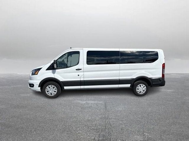 2024 Ford Transit Passenger Wagon XLT