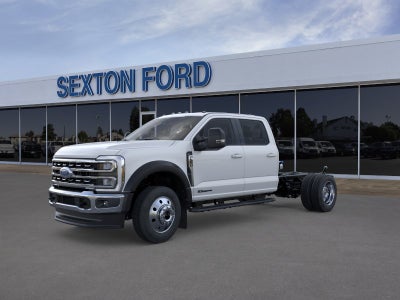 2026 Ford Chassis Cab F-550® LARIAT®