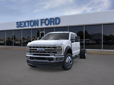 2026 Ford Chassis Cab F-550® LARIAT®