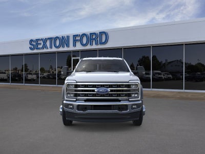 2026 Ford Chassis Cab F-550® LARIAT®