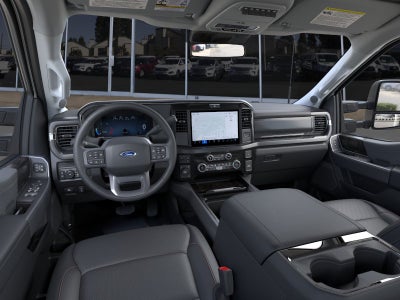 2026 Ford Chassis Cab F-550® LARIAT®