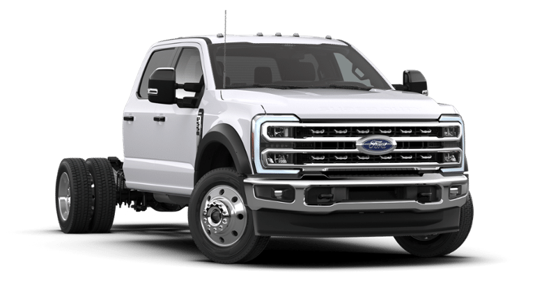 2026 Ford Chassis Cab F-550® LARIAT®