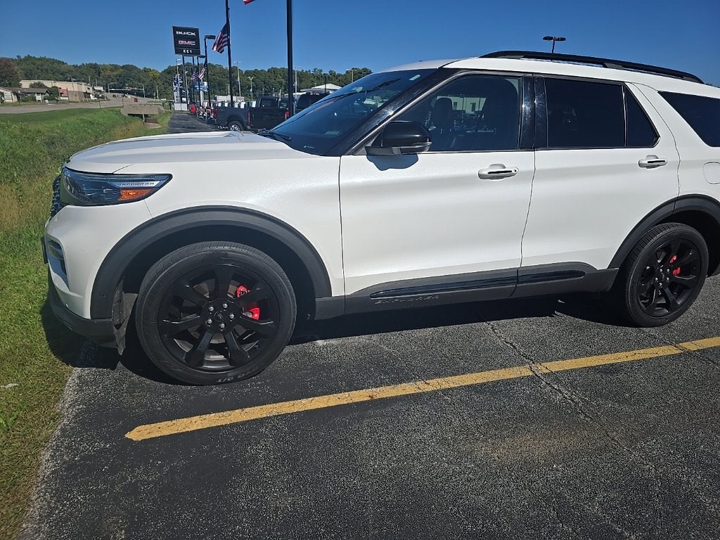 2020 Ford Explorer ST
