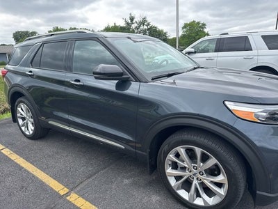 2023 Ford Explorer Platinum