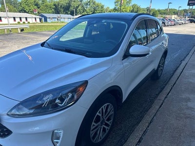 2022 Ford Escape SEL