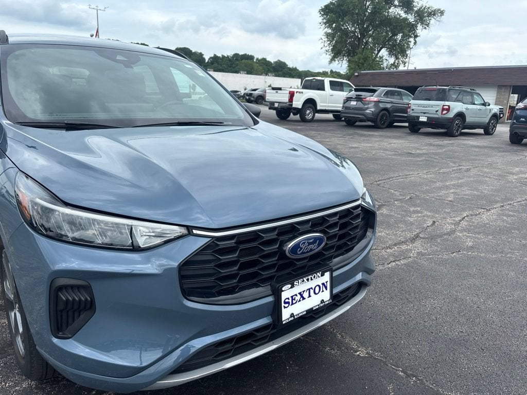 2024 Ford Escape ST-Line