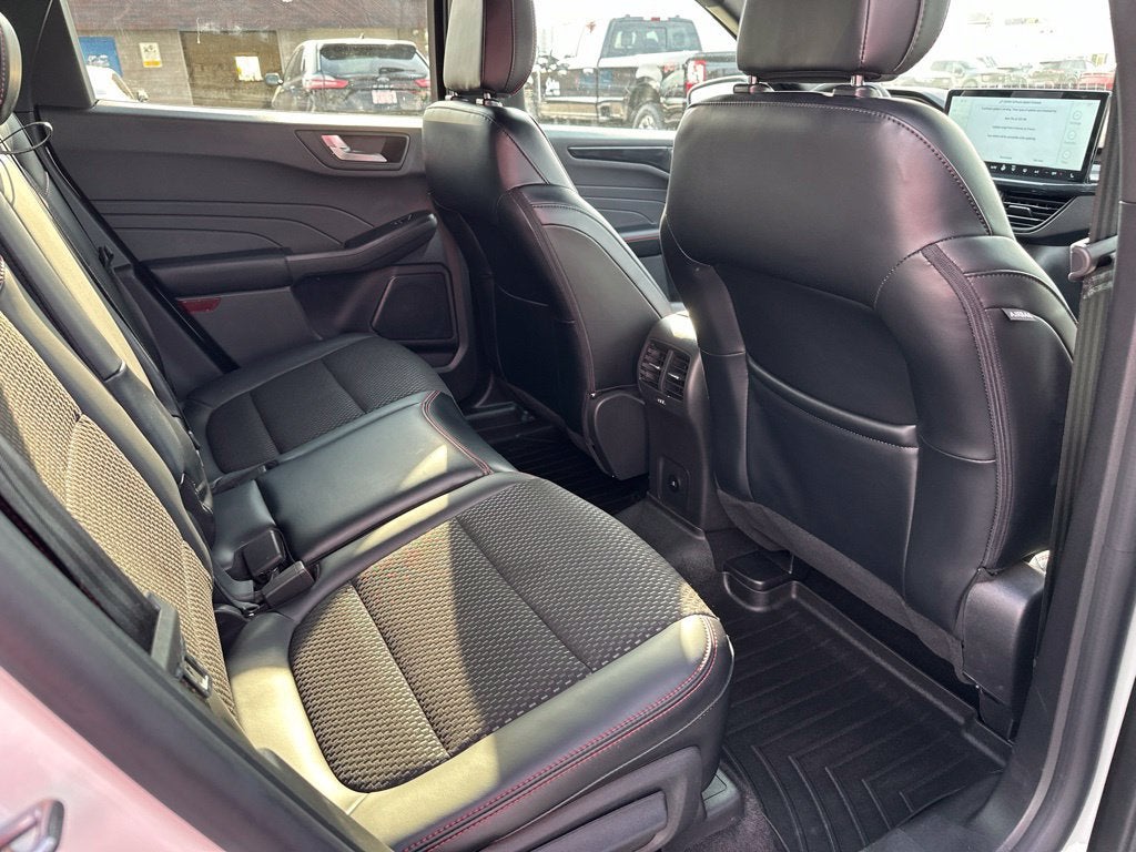 2024 Ford Escape ST-Line Select