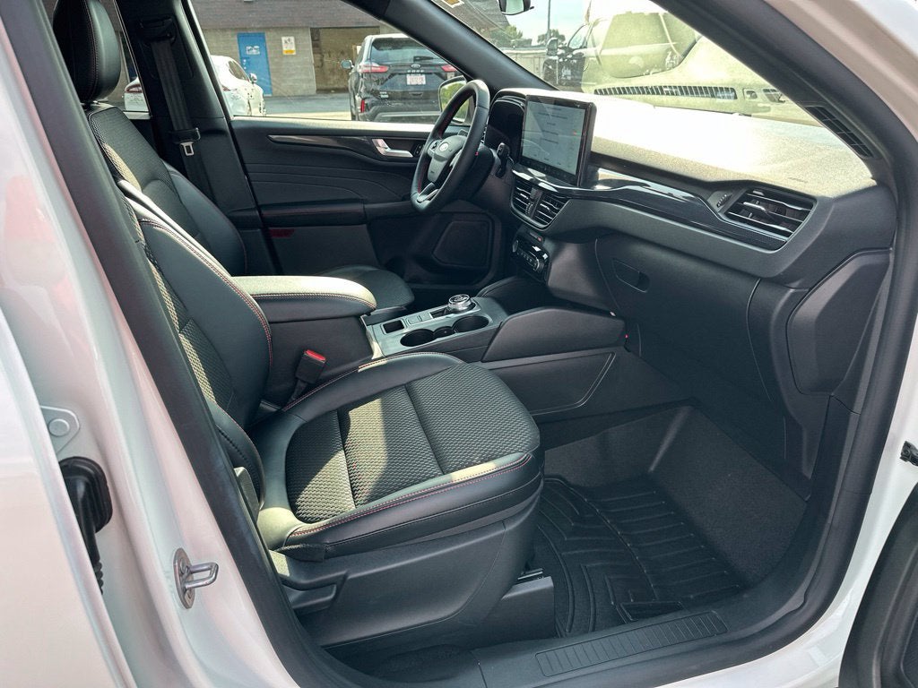 2024 Ford Escape ST-Line Select