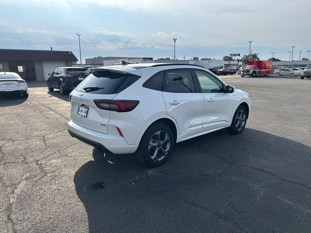 2024 Ford Escape ST-Line Select