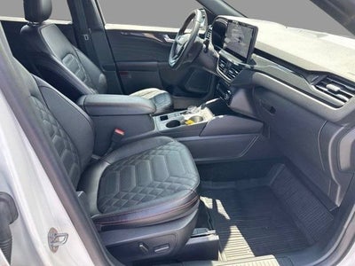 2024 Ford Escape ST-Line Elite