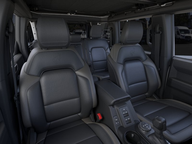 2025 Ford Bronco Outer Banks®