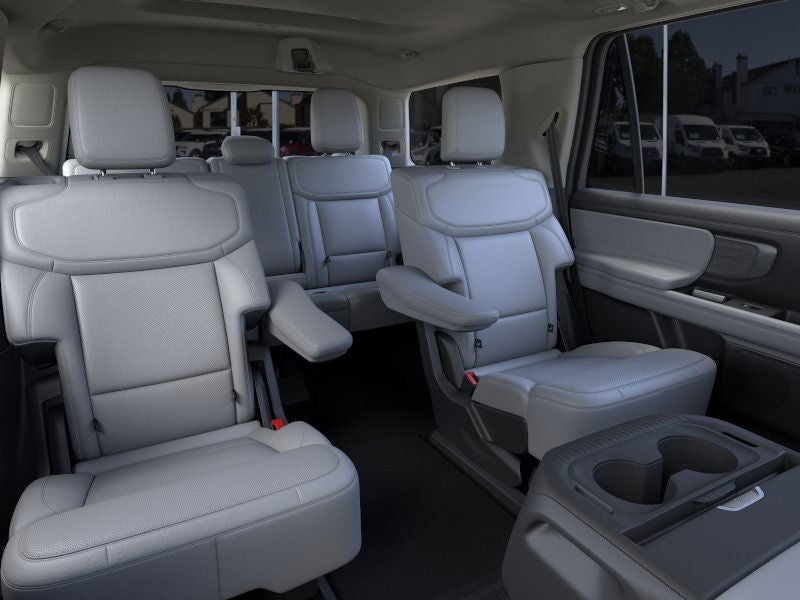 2026 Ford Expedition Platinum®