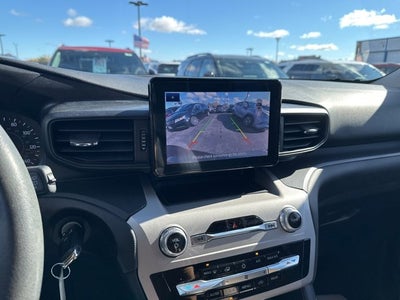 2023 Ford Explorer Base