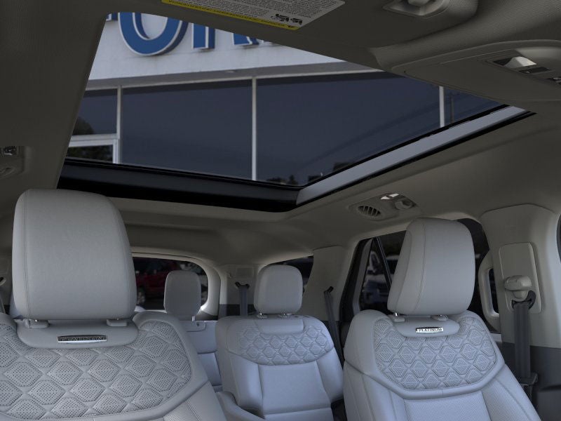 2026 Ford Explorer Platinum™