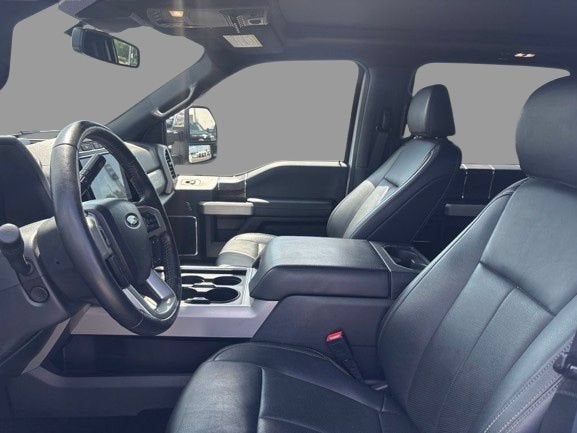 2022 Ford Super Duty F-250 SRW LARIAT