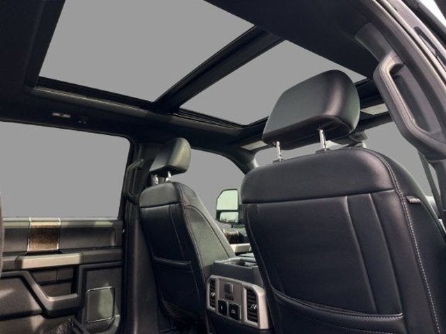 2022 Ford Super Duty F-250 SRW LARIAT