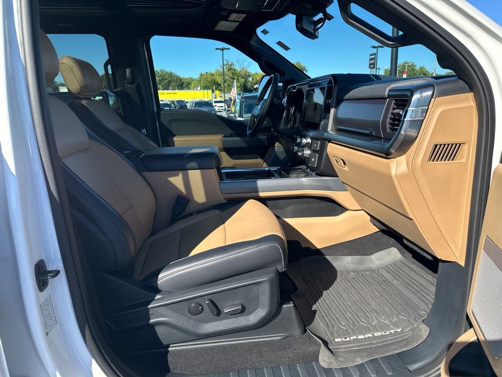 2025 Ford Super Duty F-250 SRW LARIAT