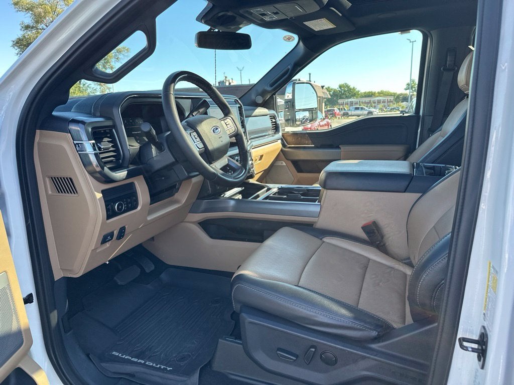 2025 Ford Super Duty F-250 SRW LARIAT