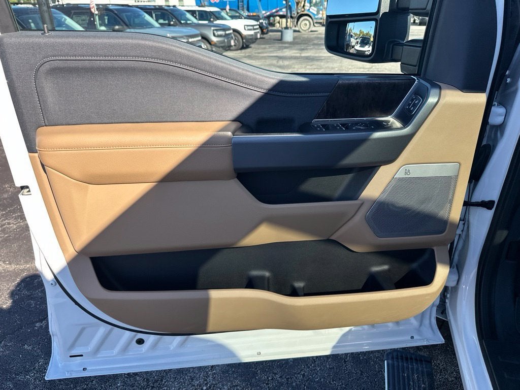 2025 Ford Super Duty F-250 SRW LARIAT