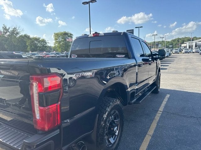 2023 Ford Super Duty F-350 SRW LARIAT