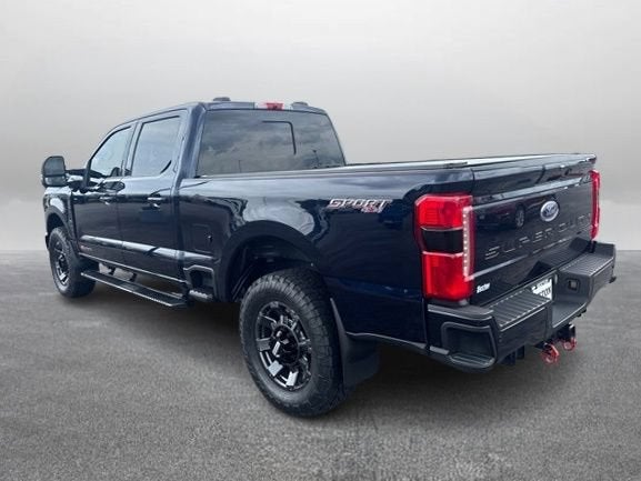 2023 Ford Super Duty F-350 SRW LARIAT