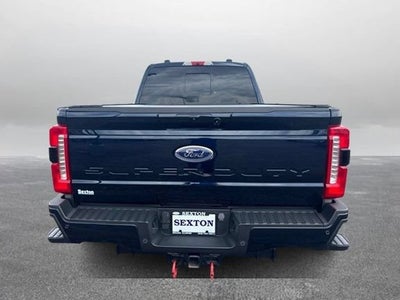 2023 Ford Super Duty F-350 SRW LARIAT