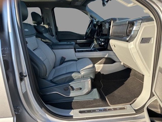 2024 Ford Super Duty F-350 SRW Limited