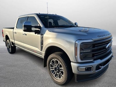 2024 Ford Super Duty F-350 SRW Limited