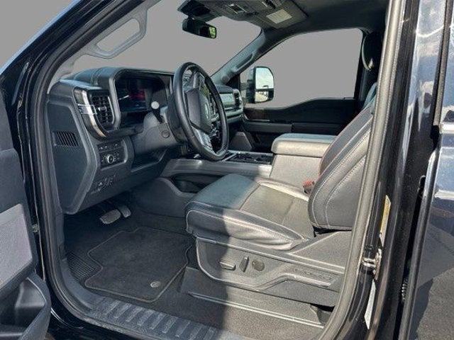 2024 Ford Super Duty F-350 SRW LARIAT