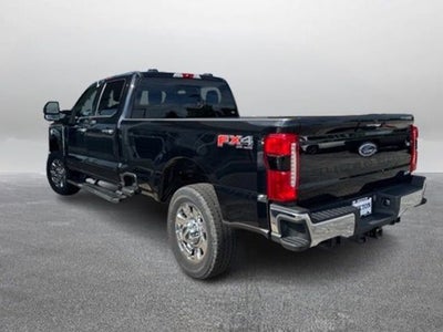 2024 Ford Super Duty F-350 SRW LARIAT
