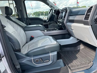 2022 Ford Super Duty F-350 SRW Limited