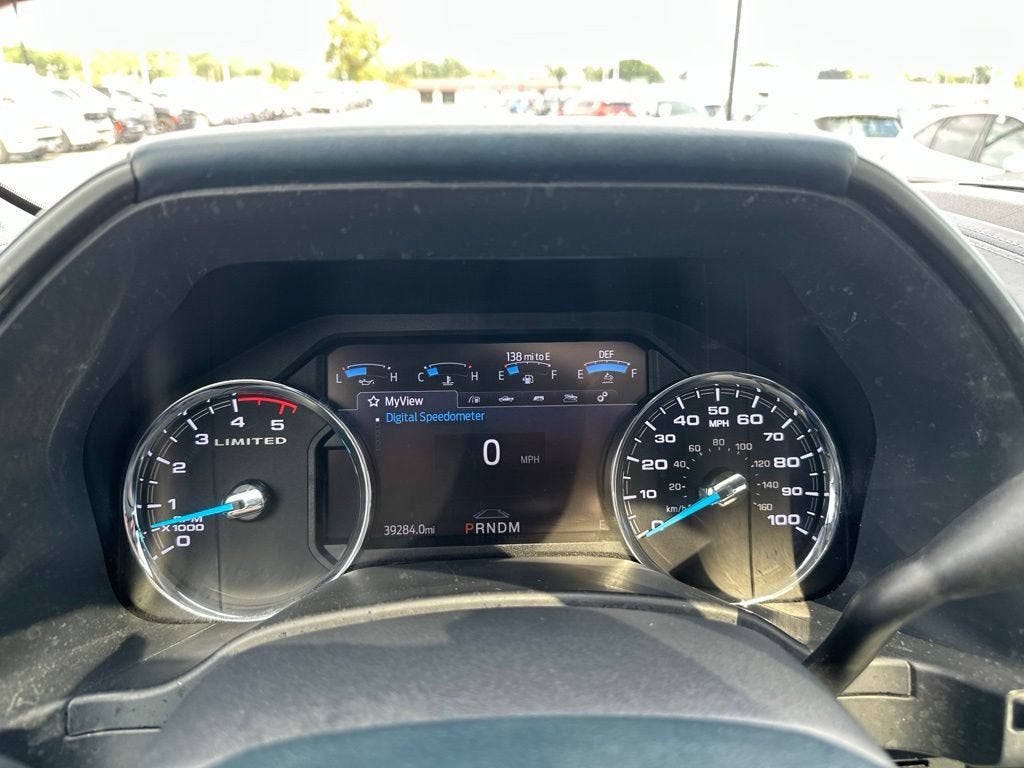 2022 Ford Super Duty F-350 SRW Limited