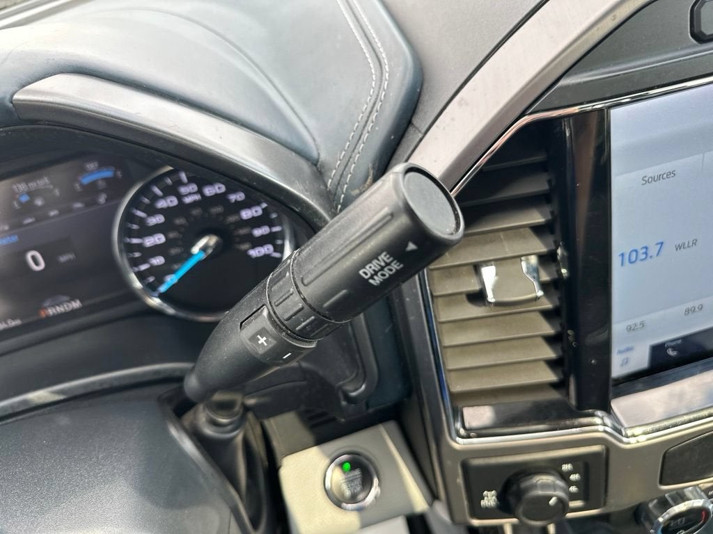 2022 Ford Super Duty F-350 SRW Limited