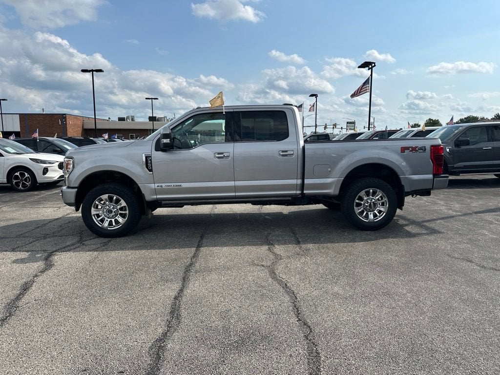 2022 Ford Super Duty F-350 SRW Limited