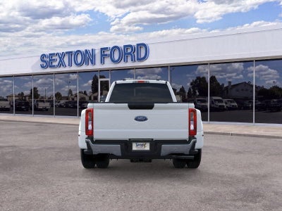 2026 Ford Super Duty F-350 DRW XLT