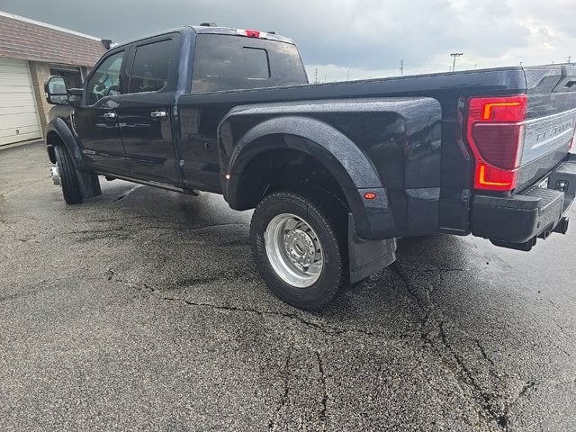 2022 Ford Super Duty F-450 DRW Platinum