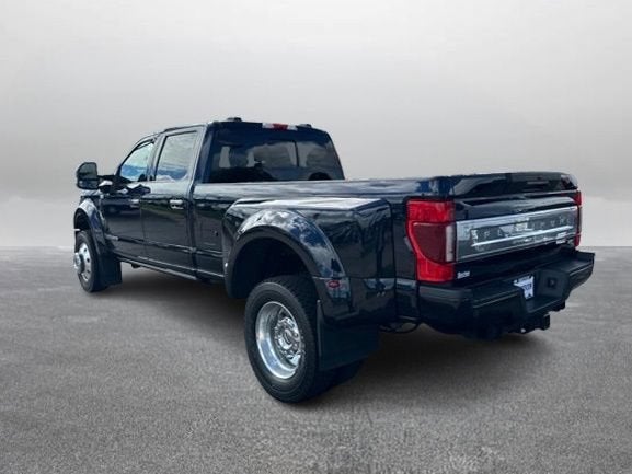 2022 Ford Super Duty F-450 DRW Platinum