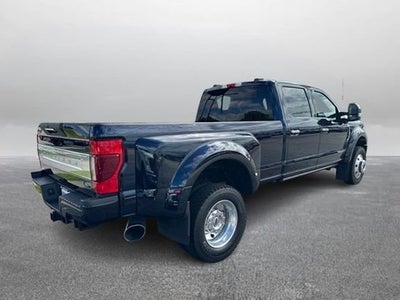 2022 Ford Super Duty F-450 DRW Platinum