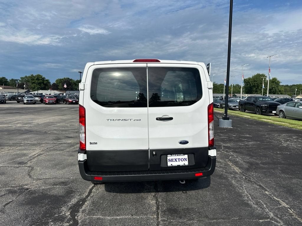 2025 Ford Transit Cargo Van Base