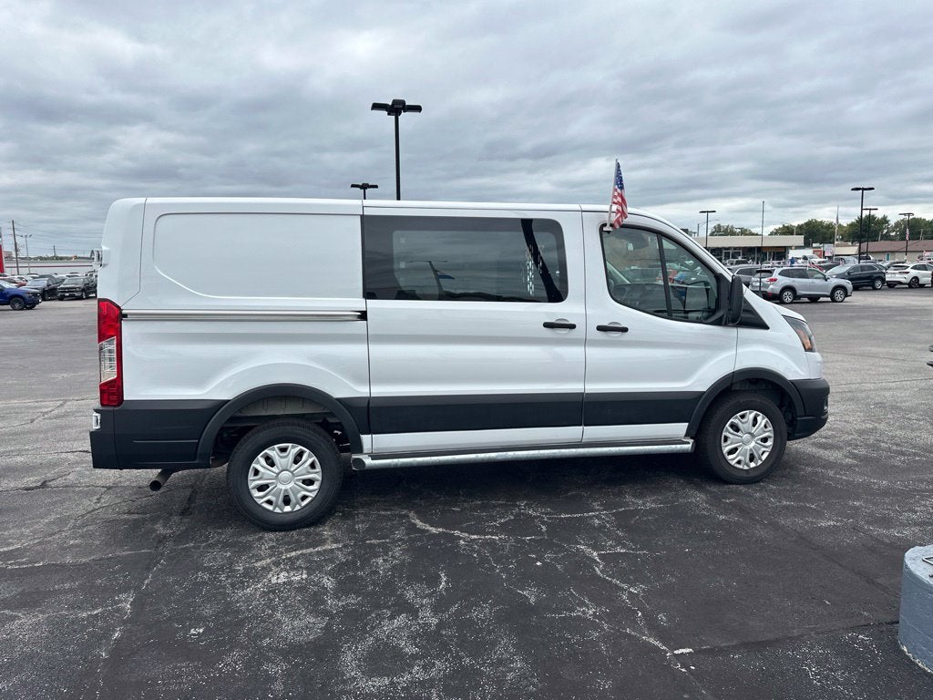 2025 Ford Transit Cargo Van Base