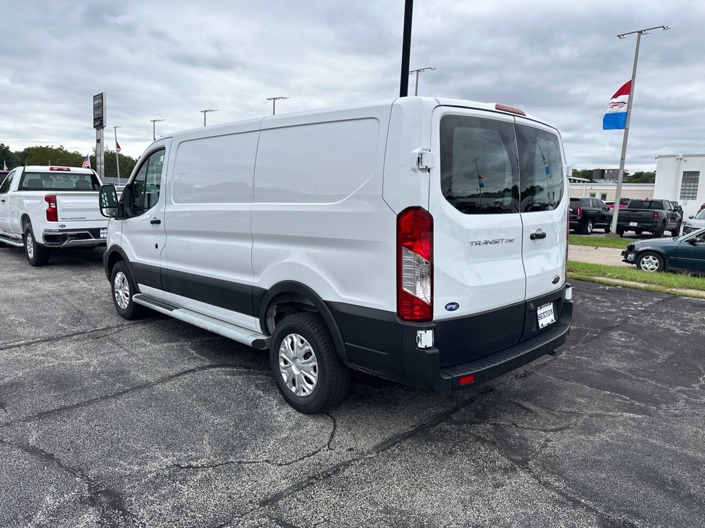 2025 Ford Transit Cargo Van Base