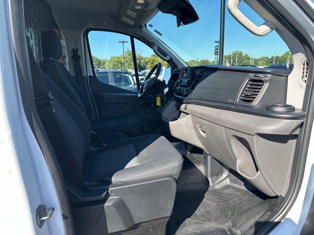 2025 Ford Transit Cargo Van Base