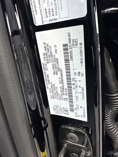 2025 Ford F-150 LARIAT